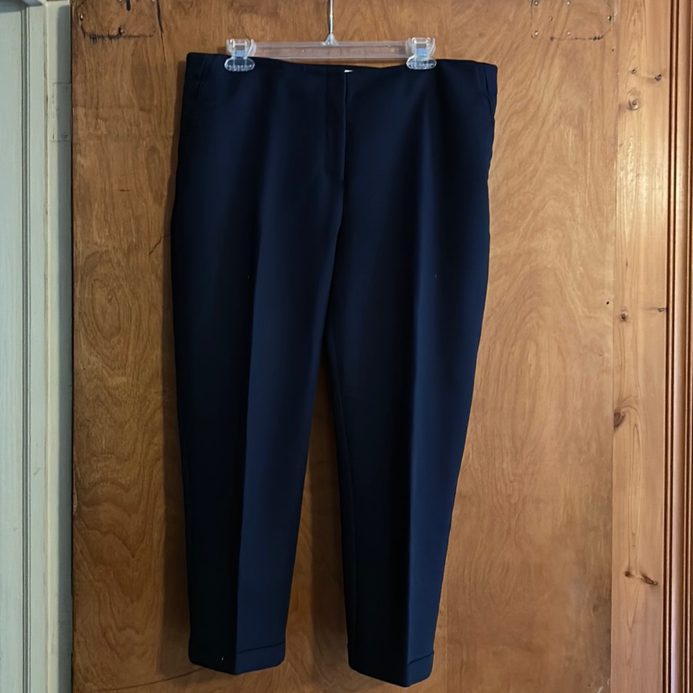Navy cropped dress pants